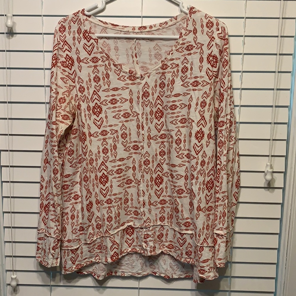 New Directions long sleeve (L) top